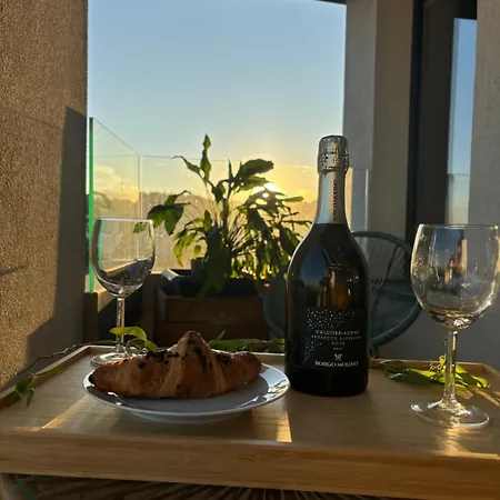 Premiere Oldtown - Amazing Views * Bratislava