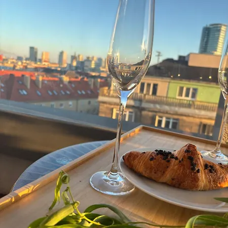 Premiere Oldtown - Amazing Views Bratislava